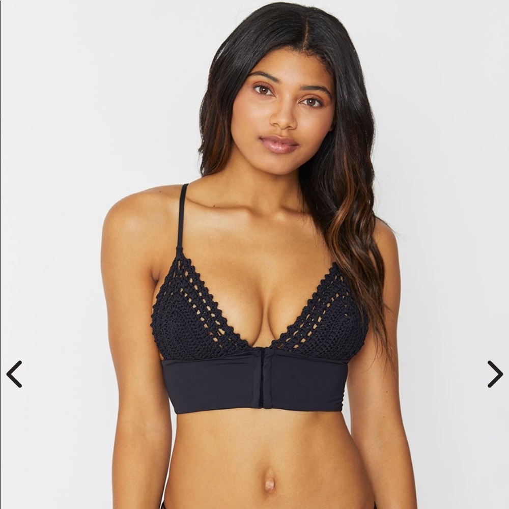 Frankie’s Bikinis Ayla Top